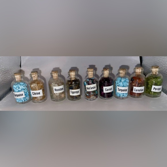 Set of 9 gloss bottles with cork tops with crystals for decor, making candles - Picture 1 of 3